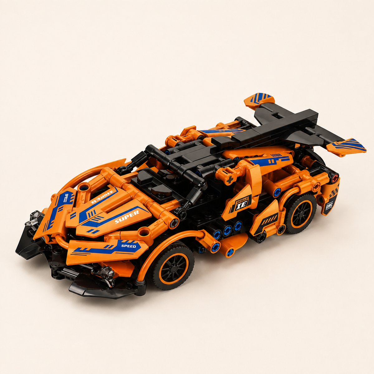 Automóvil Deportivo Armable con Control Remoto – 319 Piezas